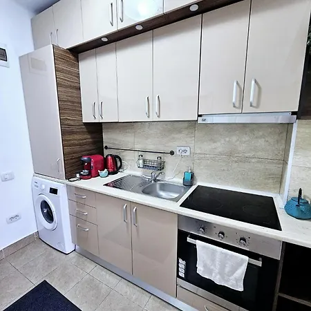 Apartment Central Bucharest 1-Bedroom Apartment Near Universitate Metro